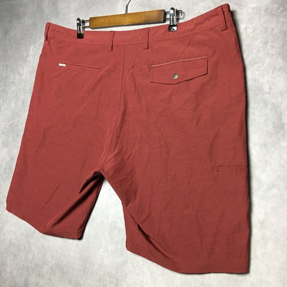 7 Diamonds Mens Shorts size 42 Red‎ Flat Front Pockets Poly Cotton Stretch